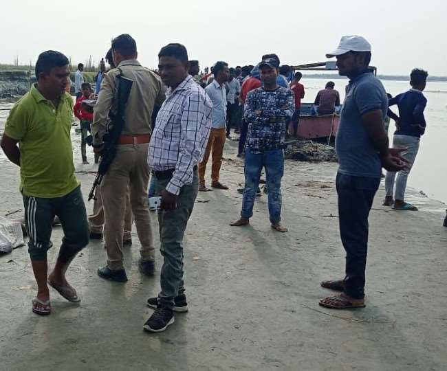 Kachla Ghat Mishap Update : गंगा में डूबे चार युवकाें में से एक का मिला शव