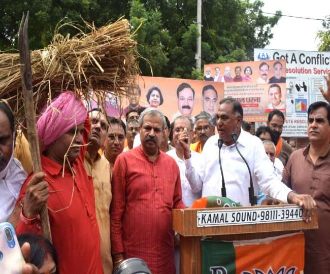 दिल्ली में किसानों की मांगों को लेकर सीएम आवास के बाहर आज प्रदर्शन करेगी भाजपा