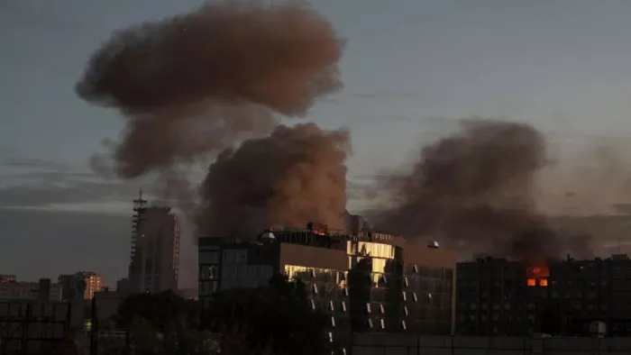 Russia Ukraine War: रूस ने यूक्रेन पर किया हमला (फोटो- रायटर्स)