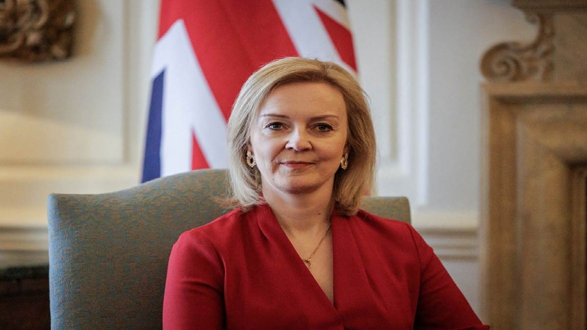 https://www.jagranimages.com/images/newimg/17102022/17_10_2022-liz_truss_23145641.jpg