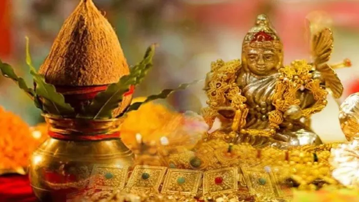 Pushya Nakshatra 2022: 18 अक्टूबर को देवी महालक्ष्मी की पूजा का दिन पुष्य नक्षत्र 26 घंटे 48 मिनट का होगा।