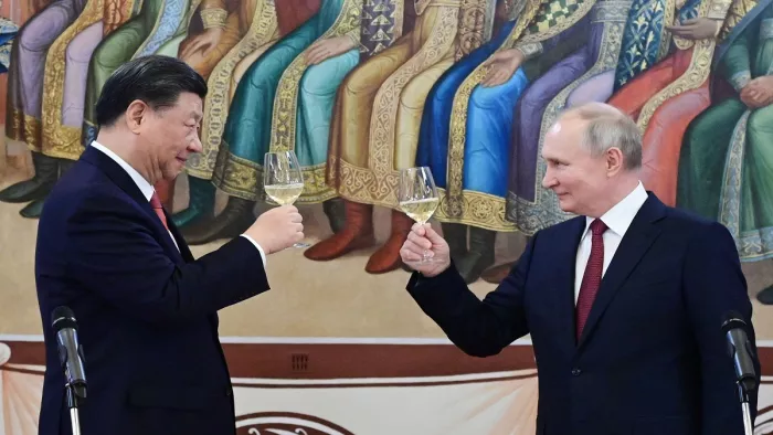 Russia-China Relation: चीन दौरे पर पहुंचे रूसी राष्ट्रपति व्लादिमीर पुतिन, ची शिनफिंग से करेंगे मुलाकात (फोटो एएफपी)