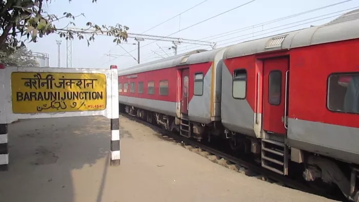 छठ और दिवाली पर चलने वाली ट्रेन (जागरण)