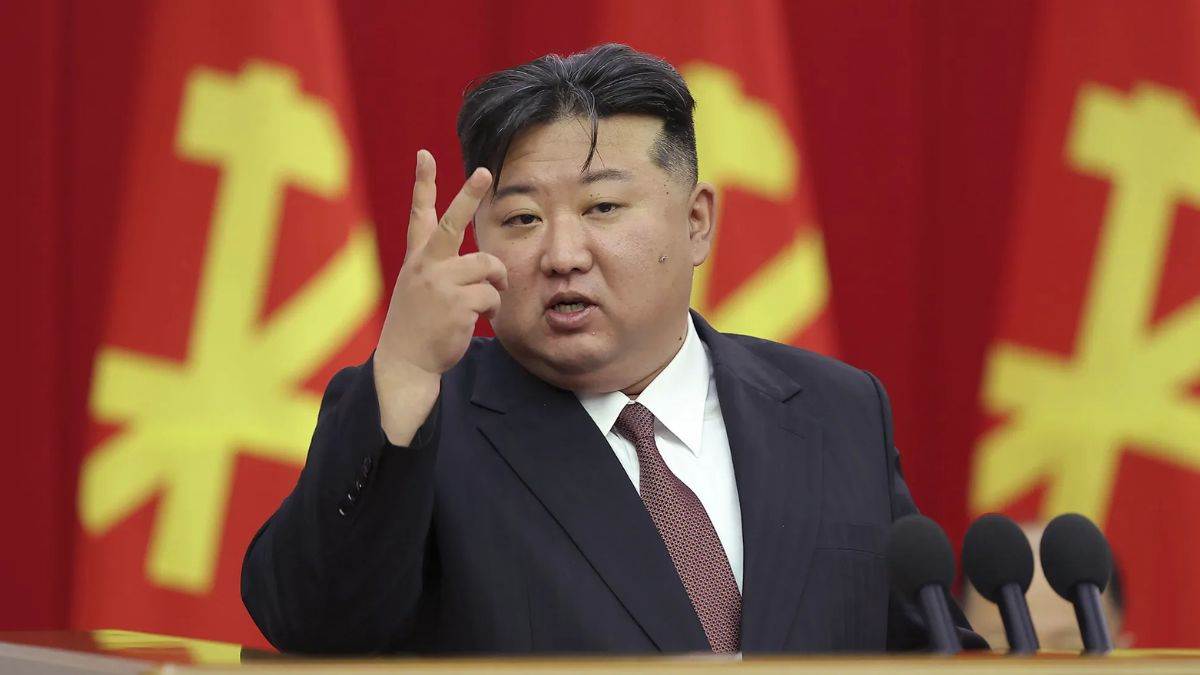 https://www.jagranimages.com/images/newimg/17102024/17_10_2024-kim_jong_un_23817146.jpg