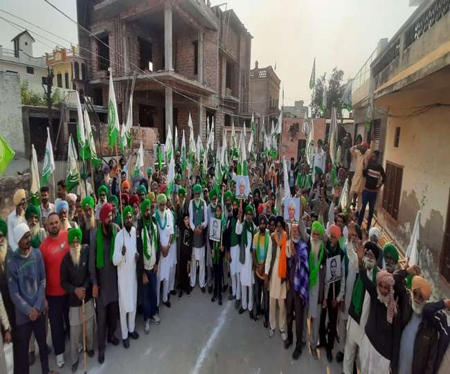 शहीद करतार सिंह सराभा को किसान जत्थेबंदियों ने श्रद्धांजलि दी।