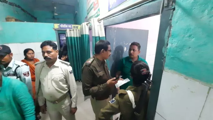 अरी मैया! भैंस से ऐसे टकराए कि भगवान के यहां का कट गया टिकट, हेलमेट भी टूटा