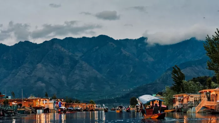 डल झील की खूबसूरती को लगेंगे चार चांद