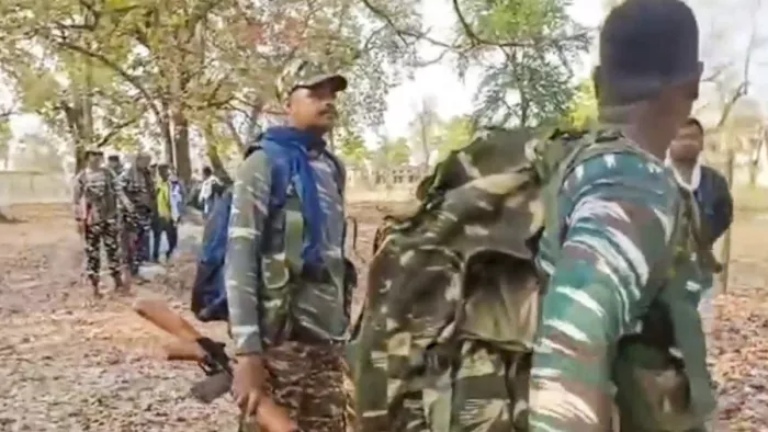 नक्सलियों ने पुलिस की टीम पर अचानक हमला कर दिया। (File Image)
