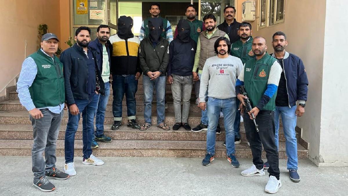 ncr delhi police special cell busted interstate drug syndicate and arrested two member recovered worth approx rs 15 cr contraband drugs