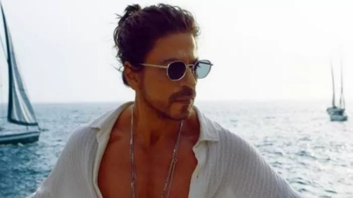 Shah Rukh Khan film Danki shooting stopped by protesters near Jabalpur after Besharam Rang song controversy.
