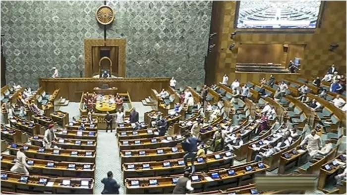 संसद में घुसपैठ मामले में आया बंगाल कनेक्शन (Image: AP)