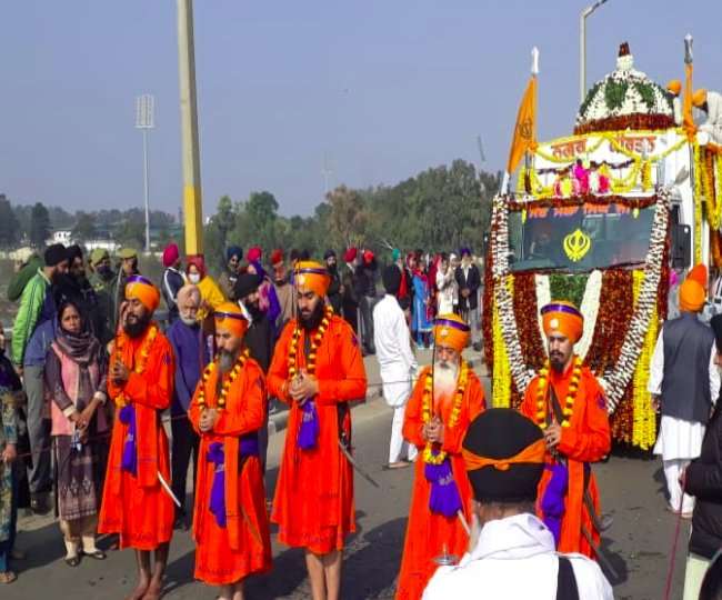 nagar kirtan taken out on prakashotsav of guru gobind singh in jammu