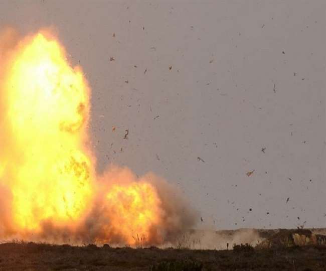 UAE के तेल टैंकरों पर हमला करने वाले हाउती विद्रोहियों पर बड़ी कार्रवाई