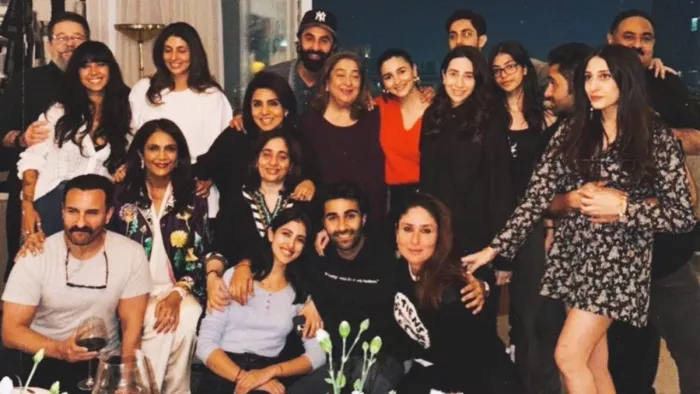 alia bhatt, Ranbir Kapoor, saif ali khan, Kareena Kapoor Khan, Photo Credit karisma kapoor Instagram