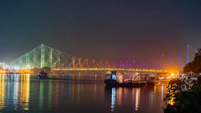 Kolkata Travel Destinations: कोलकाता घूमने के लिए बेस्ट डेस्टिनेशन्स