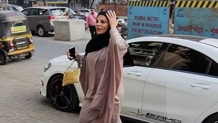 Rakhi Sawant, Rakhi Look Hijab and Burqa, Adil Khan, Rakhi And Adil Wedding