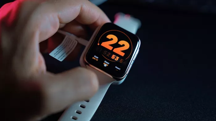 Amazon is offering discount on Smartwatch, Pic Courtesy- Jagran File
