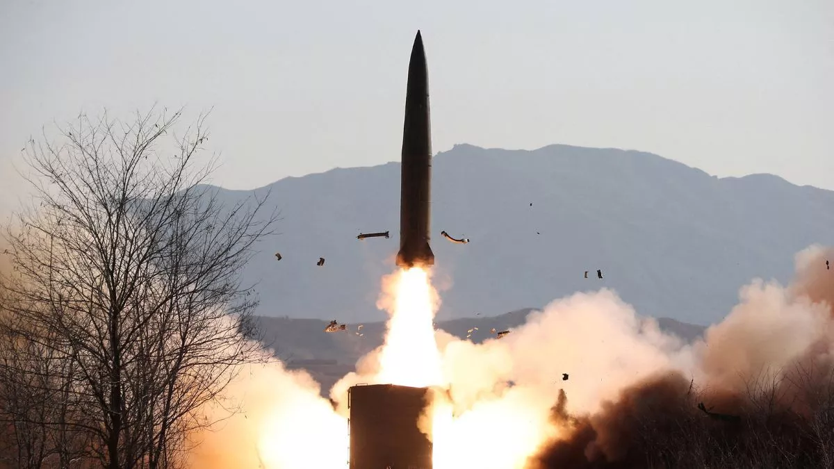 US Japan Ties: अमेरिका से 400 टॉमहॉक मिसाइलें खरीदेगा जापान, दोनों देशों के बीच समझौते पर हुए हस्ताक्षर