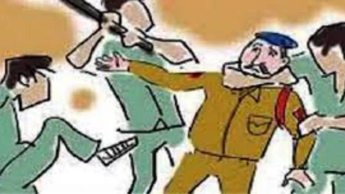 ludhiana attack on police team in village kamalpur sho and his team badly injured