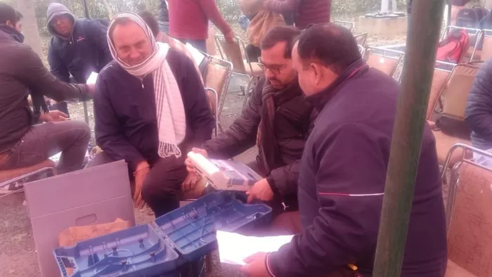 HSGPC चुनाव कल, बूथों के लिए पोलिंग पार्टियां रवाना।