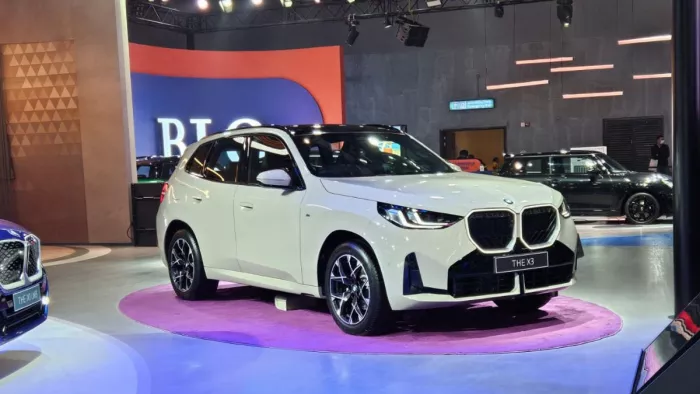 New BMW X3 Auto Expo 2025 में लॉन्च हुई।