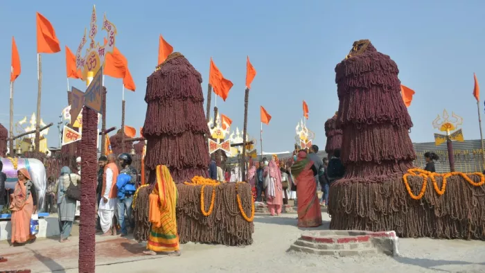 5.51 करोड़ रुद्राक्ष के शिवलिंग-11 हजार त्रिशूल बने आकर्षण का केंद्र।
