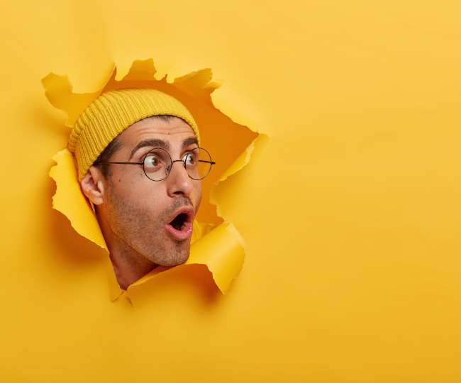 https://www.jagranimages.com/images/newimg/18022022/18_02_2022-peeping_22477023.jpg
