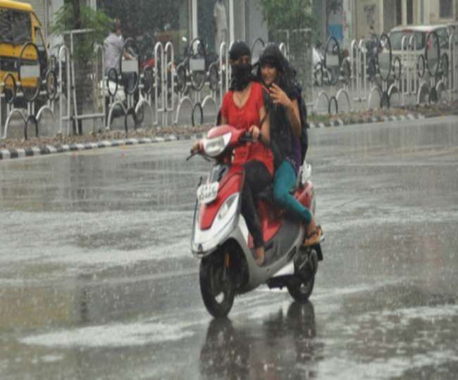 Delhi Weather Forecast: Hail and Heavy Rain expected in Noida ...