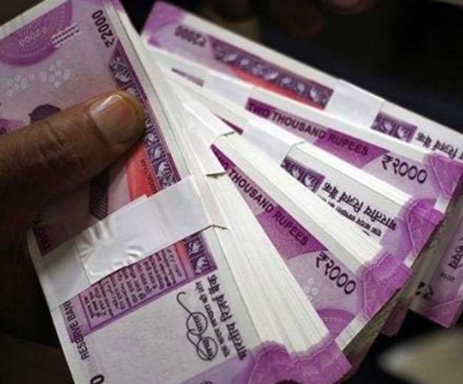 Ghaziabad News: ठग ने कार्ड बदल खाते से निकाले 1.10 लाख