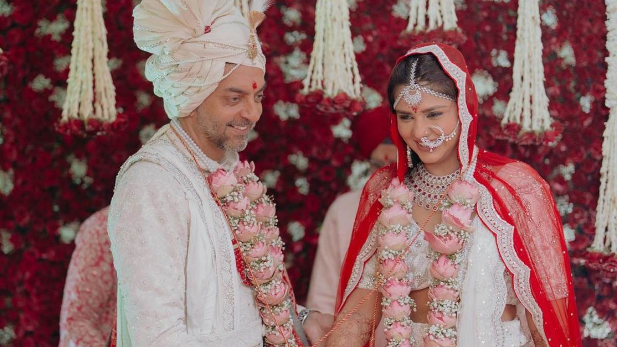 dalljiet kaur and nikhil patel wedding photos goes viral on social media bigg boss 16 fame contestant seen very happy