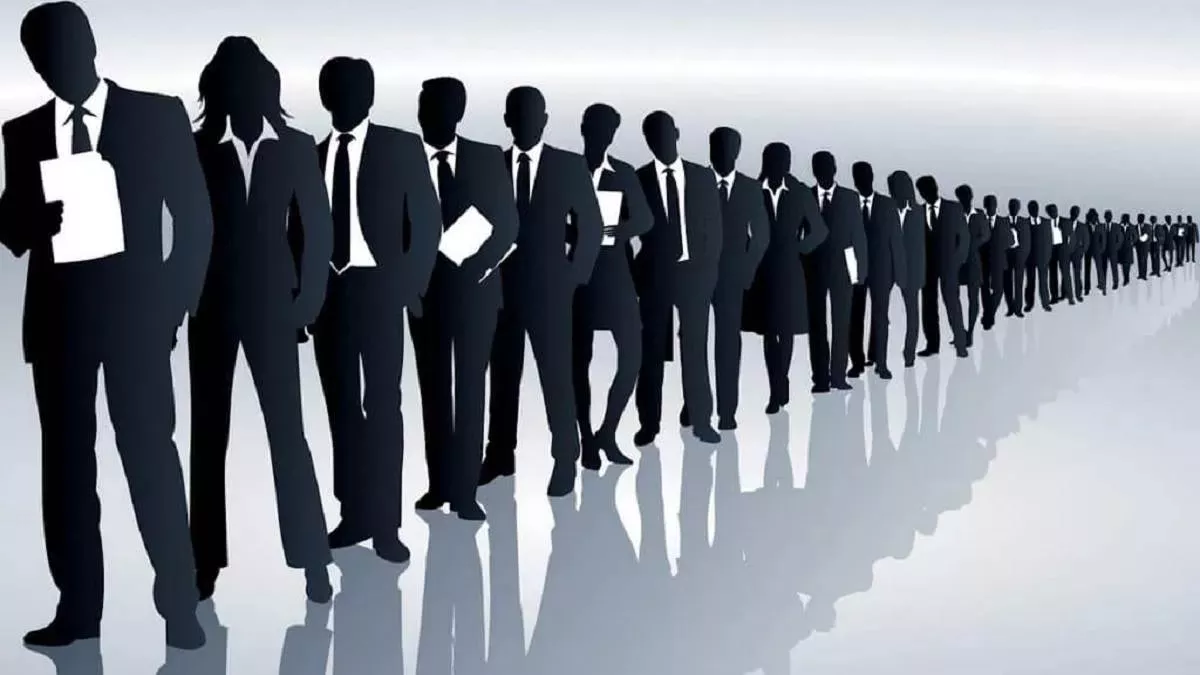 Jobs in Abroad: सेवायोजन विभाग में अलग से विदेश रोजगार प्रकोष्ठ खोला गया है।