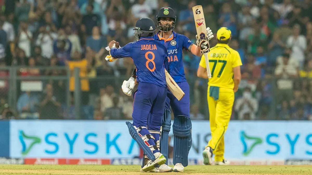 ind vs aus 2nd odi predicted playing 11 india vs australia dream 11 prediction rohit sharma steve smith