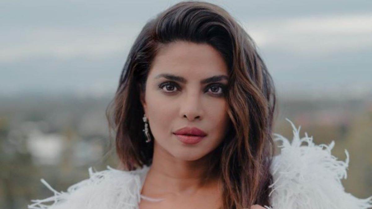 https://www.jagranimages.com/images/newimg/18032023/18_03_2023-priyanka_chopra_2_23359933.jpg