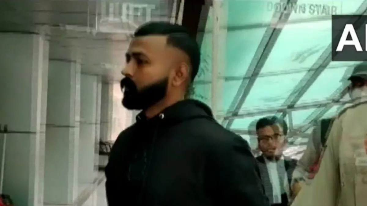 सुकेश की जज बदलने की याचिका पर कोर्ट ने सुनवाई पर किया इनकार।
