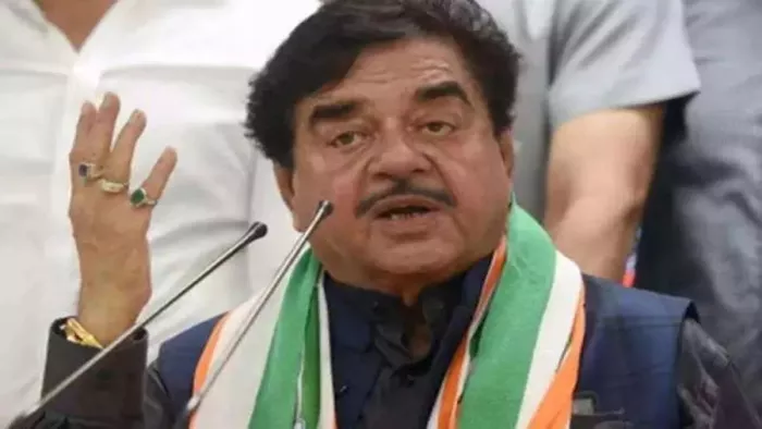 टीएमसी सांसद शत्रुघन सिन्हा ने भाजपा पर हमला बोला