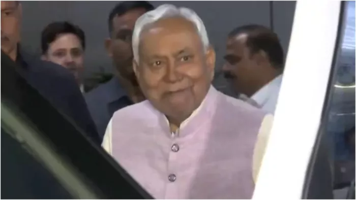 बिहार में NDA की सीट शेयरिंग फाइनल, सियासी हलचल के बीच दिल्ली पहुंचे CM नीतीश कुमार