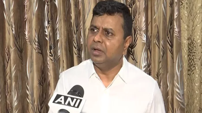 डीएमके प्रवक्ता सरवनन अन्नादुरई ने राज्यपाल से मांगा इस्तीफा (एएनआई)