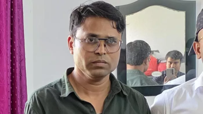 तमाड़ के ब्लॉक सप्लाई ऑफिसर को 10000 रुपये रिश्वत लेते पकड़ा