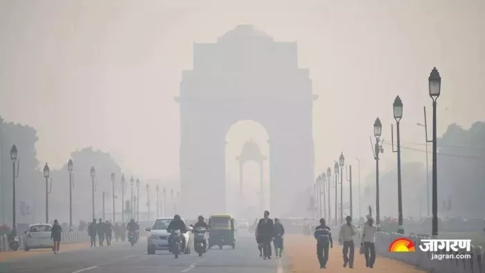 रिपोर्ट में दावा किया गया है कि दिल्ली देश का सबसे प्रदूषित शहर बन गया है। जागरण