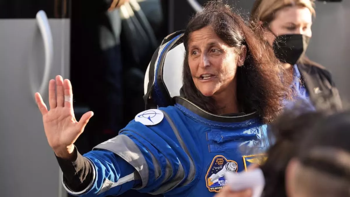 सुनीता विलियम्स और बुच विल्मोर की नौ महीने बाद पृथ्वी पर वापसी