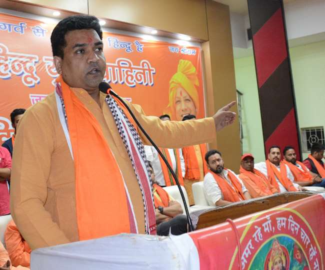 जब हनुमान मंदिर में इफ्तार हो सकता है तो मस्जिद में हनुमान चालीसा क्यों