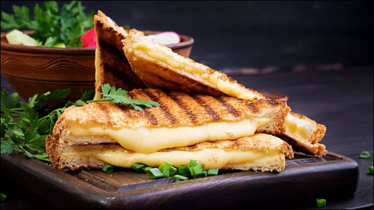 Most Expensive Sandwich: 17,500 रुपए है दुनिया के सबसे महंगे सैंडविच की कीमत, वजह भी है दिलचस्प