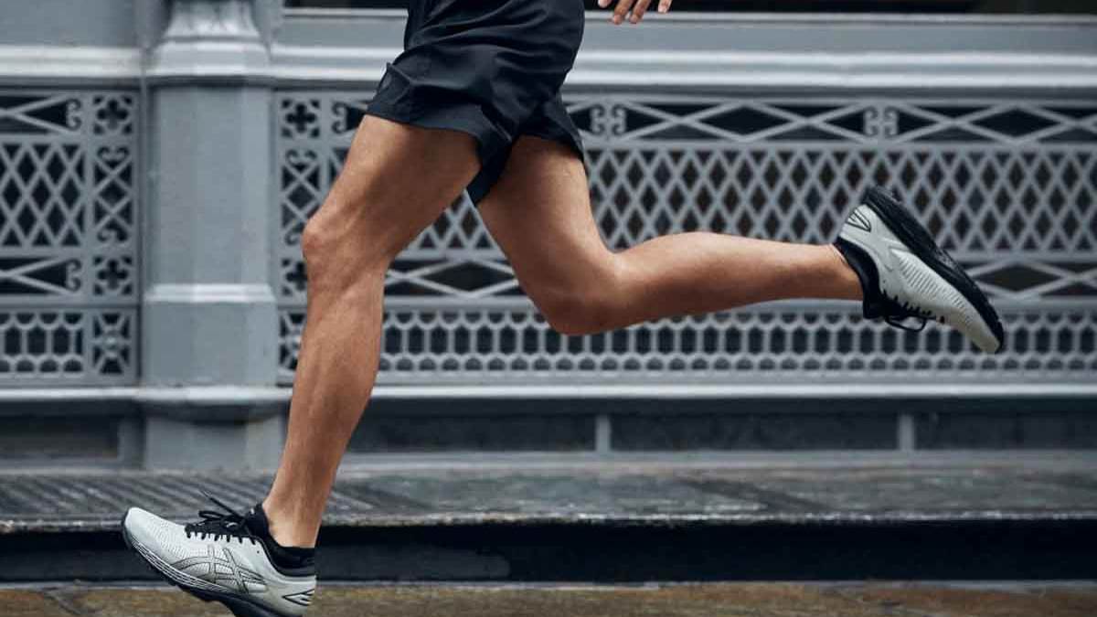 समर सीजन में सभी ब्रांड को छोड़कर इन Campus Shoes For Men का दीवाना हो रहा है ज़माना! यहां देखें सबसे ट्रेंडी डिज़ाइन