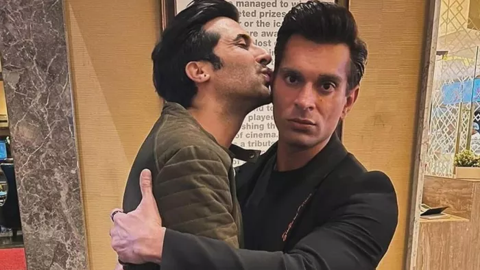 Fighter के इस सीन को शूट करने में करण-अक्षय की हालत हुई थी खराब / photo- instagram