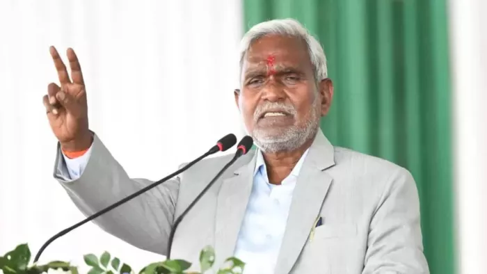 धर्मांतरित एवं समाज से बाहर शादी करने वालों को आरक्षण से बाहर किया जाए: चंपई सोरेन