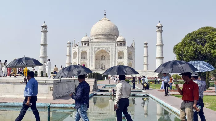 दिल्ली और राजस्थान में परेशान करेगी गर्मी, पहाड़ों पर आंधी-तूफान का अलर्ट (फोटो- एएनआई)