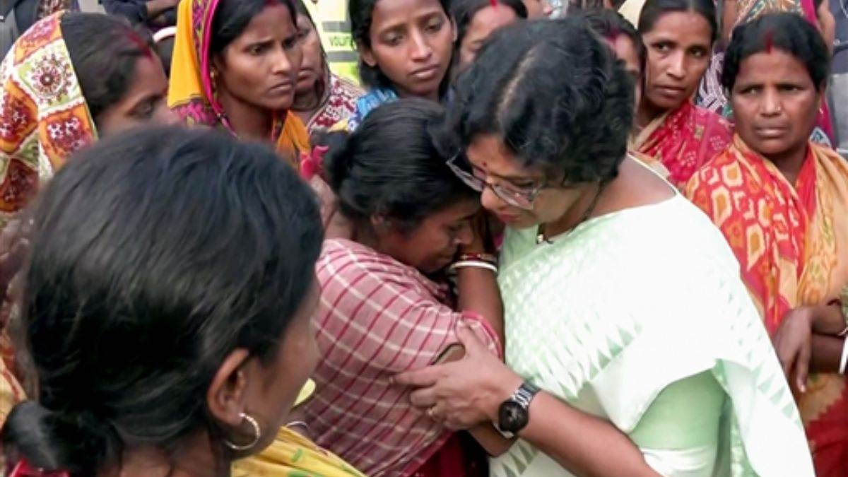 murshidabad violence victims ask for justice urges cm mamata banerjee to hang convicts