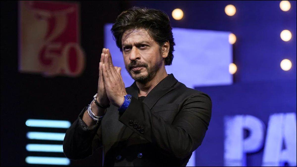 after deepika padukone arshad warsi in talks of shah rukh khan king starring suhana and abhishek bachchan as antagonist