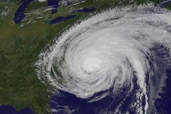 LIVE Cyclone Amphan updates: कुछ ही घंटों मे बदल जाएगा तूफान का रूप, समुद्र में 185 किमी की रफ्तार से चलेगी हवा