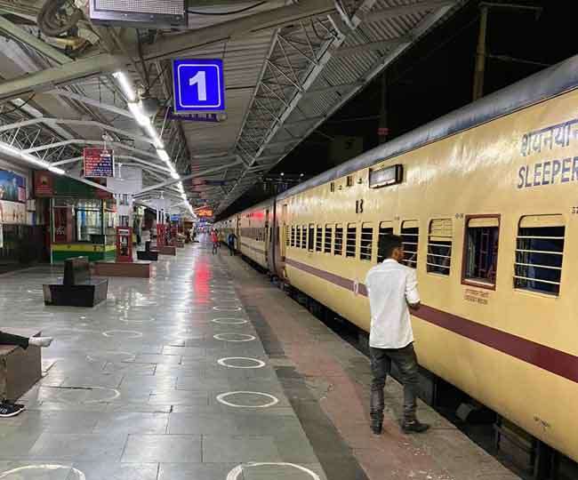 देहरादून से बिहार के लिए ट्रेन चलाने की तैयारी, डीएम ने लिखा पत्र